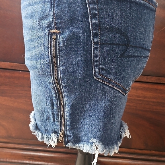 American Eagle Denim Mini Skirt - Picture 3 of 8